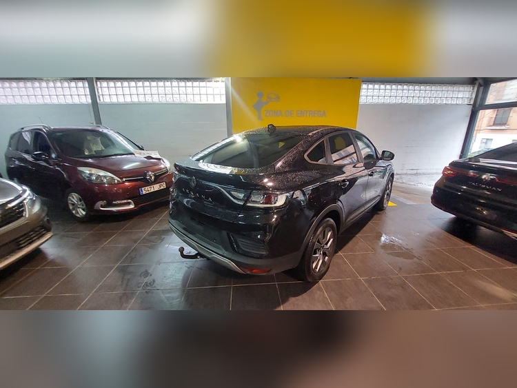 Renault Arkana 1.3 TCE 140CV foto 2